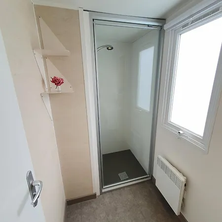 Campingland Ostsee - Mobilheim A1seestern * Schashagen