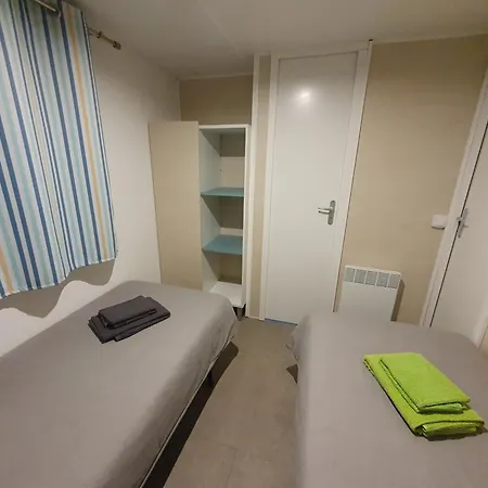 Campingland Ostsee - Mobilheim A1seestern Holiday home Schashagen